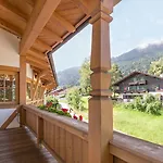 Szálloda Kaiserhof Kitzbuehel, 4 Sterne Superior 4*
