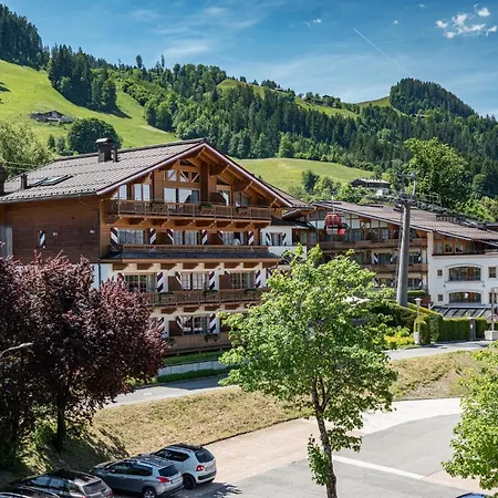 Отель Kaiserhof Kitzbuehel, 4 Sterne Superior Кицбюэль