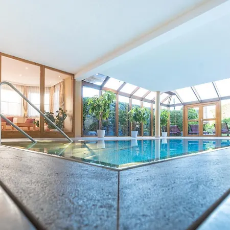Kaiserhof Kitzbuehel, 4 Sterne Superior Кицбюэль