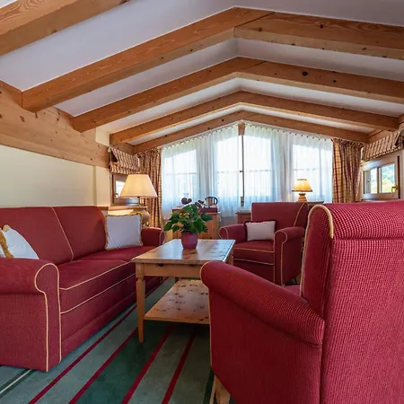 Отель Kaiserhof Kitzbuehel, 4 Sterne Superior 4*