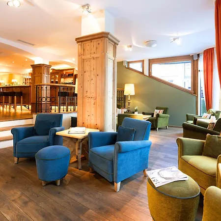 호텔 Kaiserhof Kitzbuehel, 4 Sterne Superior 4*